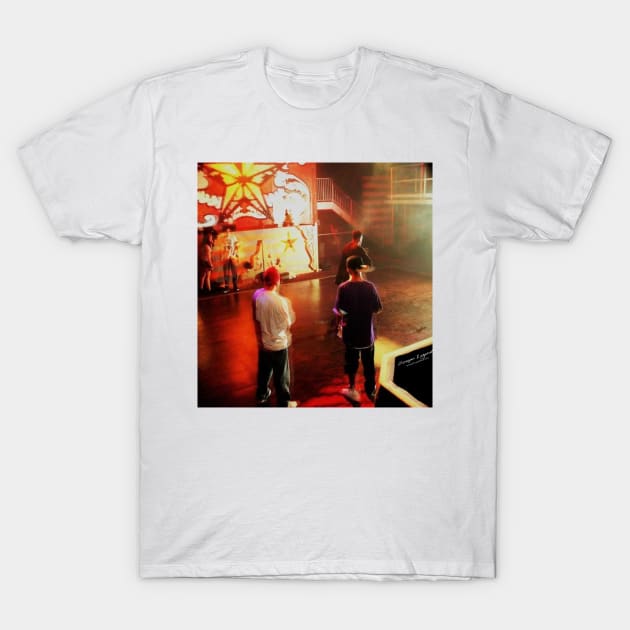 B-boys T-Shirt by ZLegend